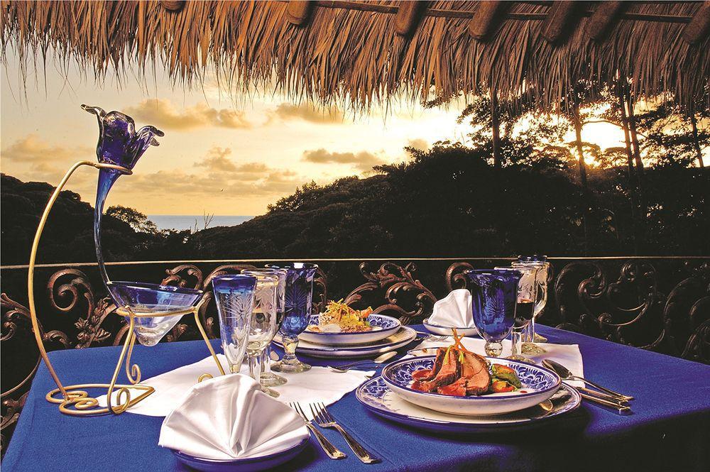 Hotel Cuna Del Angel Dominical Restaurant photo